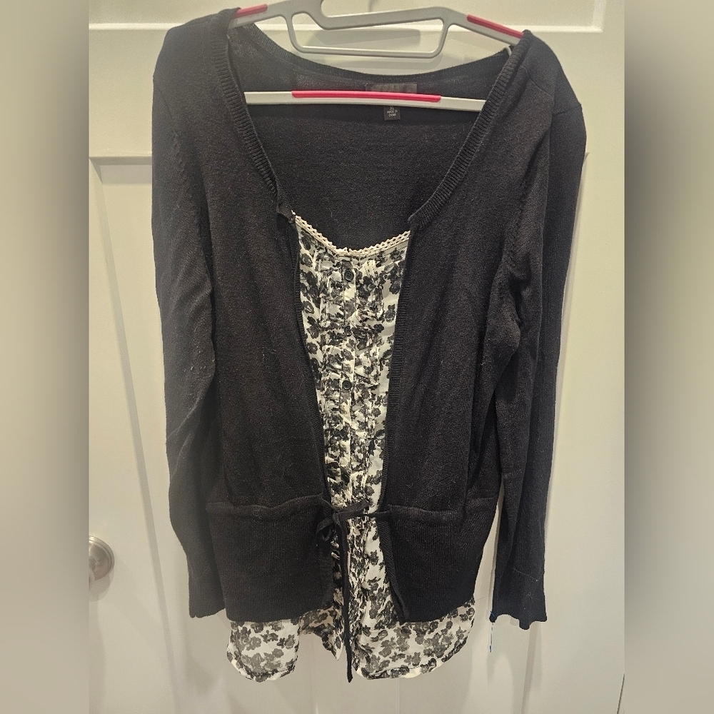 Black Cardigan with Attached Floral Tank Layered Top Women’s Small